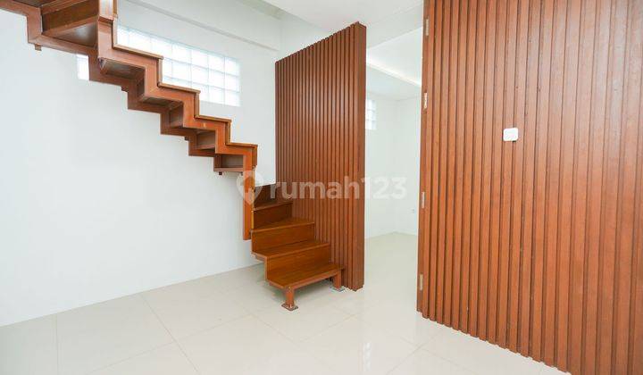 Rumah Idaman 3Lt Gratis Renov dekat Transpark Mall Bintaro Harga Nego J19666 2