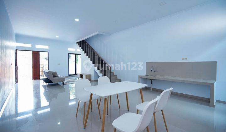 Rumah Minimalis Modern 18 Menit ke Mall Bintaro XChange 2 Lt Sudah Renov J22496 2