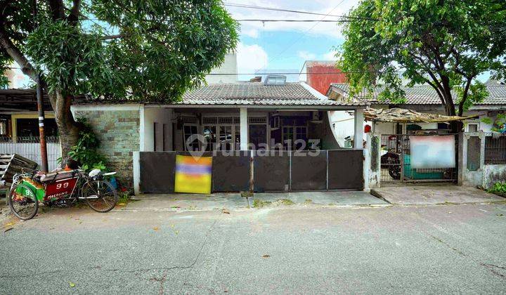 Rumah 2 Lt Hadap Selatan dekat Stasiun Tangerang Harga Nego J18324 1