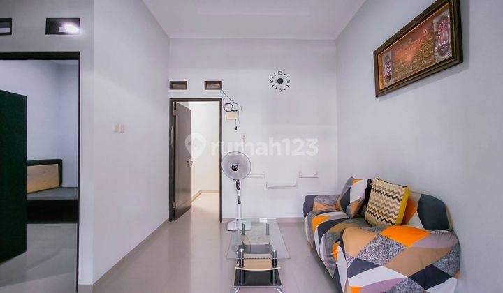 Rumah Strategis Harga Nego 15 Mnt ke Mall Paradise Walk Serpong Semi Furnished J25571 2