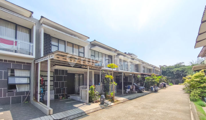 Rumah 2 Lt SHM 15 Menit ke Mall Paradise Walk Serpong Dibantu KPR J-37396 2
