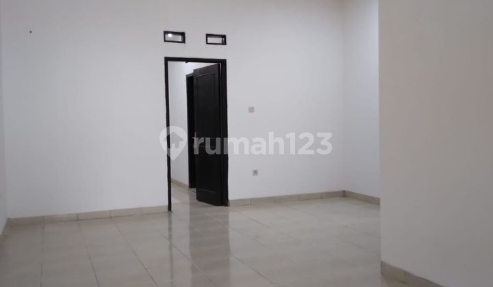 Rumah 15 Mnt ke Gerbang Tol Jatiwarna 1 Siap Huni Dibantu KPR J37192 2