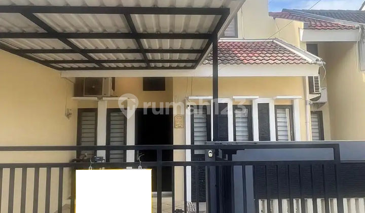 Rumah 5 Kamar Tidur 15 Menit ke The Breeze Bsd City Siap KPR J-39746