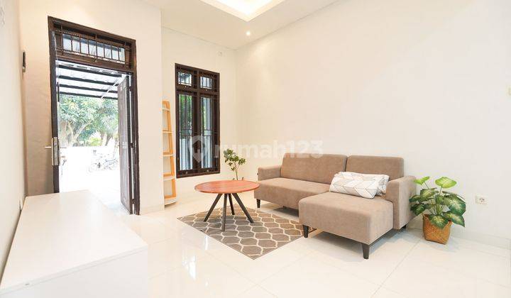 Rumah Siap Huni 10 Menit ke Summarecon Mall Serpong 3 KT Free Biaya Biaya J14963 2