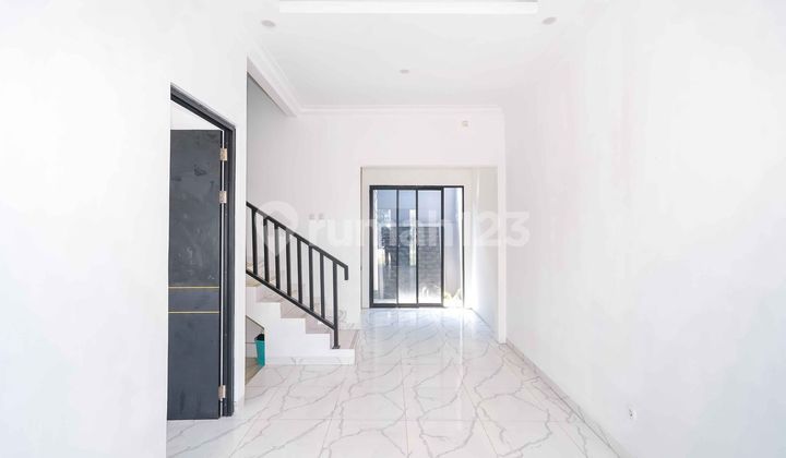 Rumah 6 Menit ke RS Citra Medika Depok Hadap Timur Siap KPR J-37615 Rumah 6 Menit ke RS Citra Medika Depok Hadap Timur Siap KPR J-37615