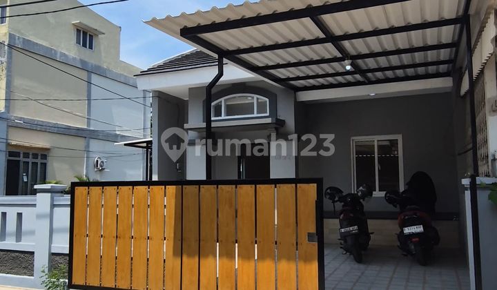 Rumah LT 120 Hadap Timur 7 Menit ke Summarecon Mall Serpong Siap KPR J-37494