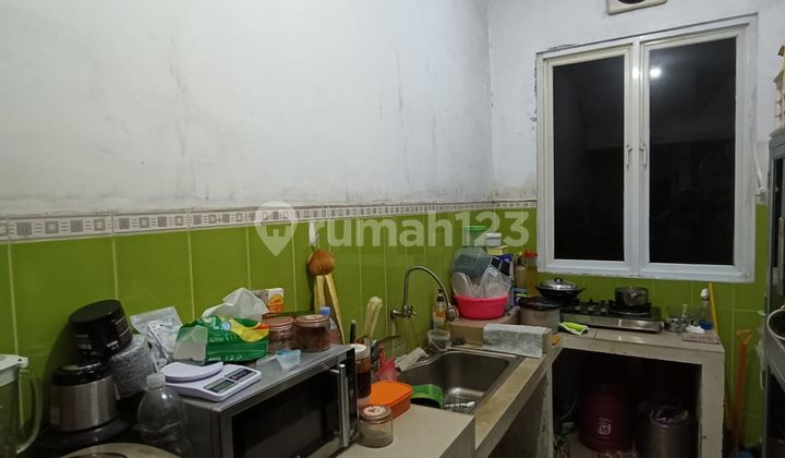 2-Story House, 15 Minutes to Depok Baru Station, 120 m² Land Area, Eligible for Mortgage Scheme J34206 2