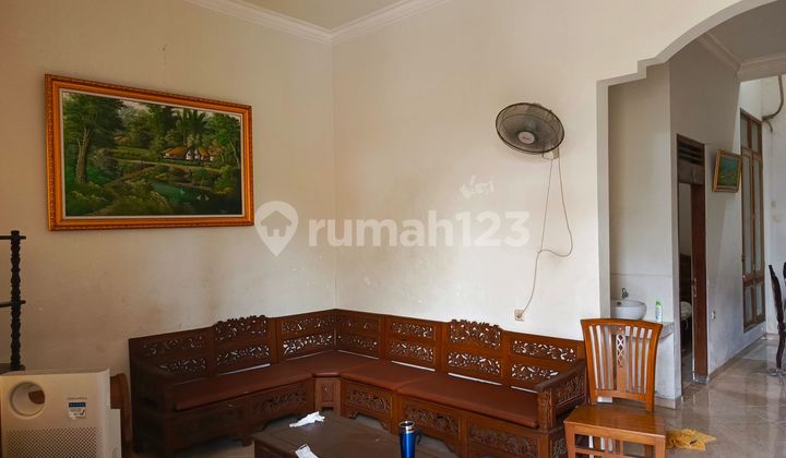 Rumah Hook 10 menit ke Stasiun Bekasi Timur 2 Lantai Siap Huni J26231 2