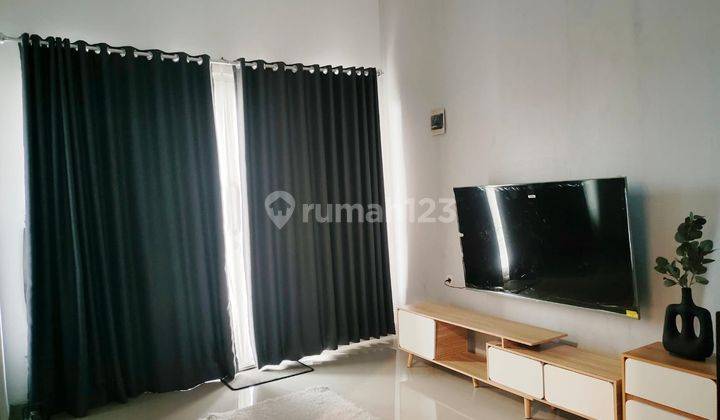 Rumah 2 Lt Hadap Utara Akses Dekat Gerbang Tol Cibubur 3 Bisa KPR J-28556 2