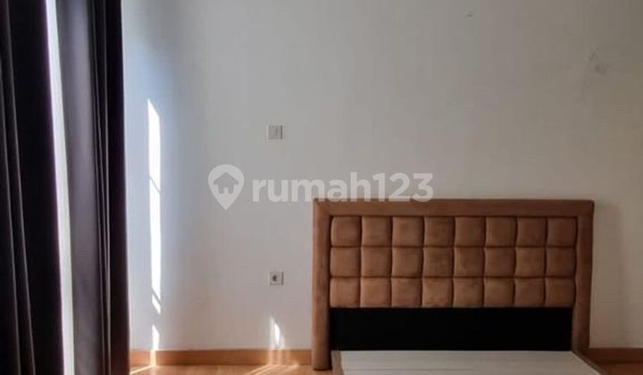 South-Facing House LB 100 SHM 15 minutes from Serpong Toll Gate J-37922 South-Facing House LB 100 SHM 15 minutes from Serpong Toll Gate J-37922