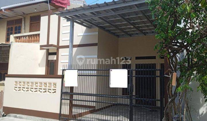 Rumah Seken 2 Lantai Dekat AEON MALL Jakarta Garden City Bisa KPR J-30647 1