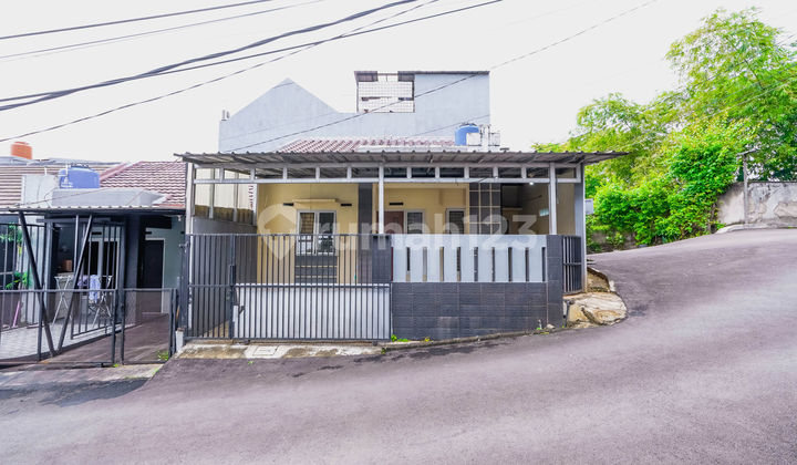 Rumah Minimalis 10 menit ke RS Permata Depok 1 Lantai Siap KPR J28535