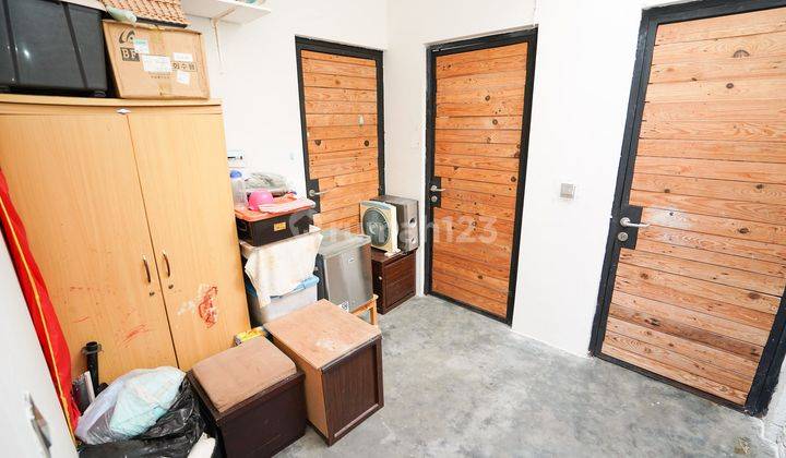 Rumah 2 Lt Semi Furnished Strategis 15 Menit Ke Supermall Karawaci, Bisa Kpr, J9321 2