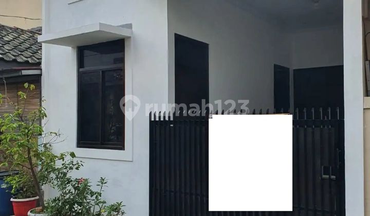 Rumah SHM Siap Huni 9 Menit ke Stasiun Bekasi Dibantu KPR J-36503