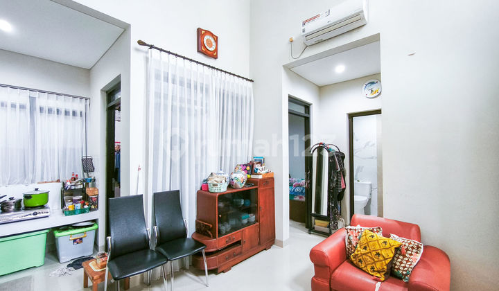 Rumah 1 LT Strategis 4 Menit ke Gerbang Tol Sentul 2 Hadap Utara J42370 Rumah 1 LT Strategis 4 Menit ke Gerbang Tol Sentul 2 Hadap Utara J42370