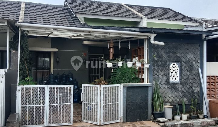 Rumah Hadap Utara 9 Menit ke Stasiun Cilebut Siap Huni Dibantu KPR J-33601