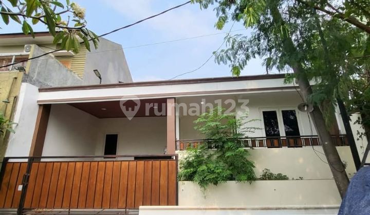 Rumah LT 124 SHM Siap KPR 15 menit ke The Park Sawangan J-26038