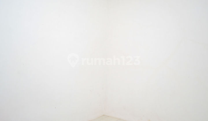 Rumah Hadap Timur 8 Menit ke Gerbang Toll Kayu Manis 1 SHM Dibantu KPR J24504 2
