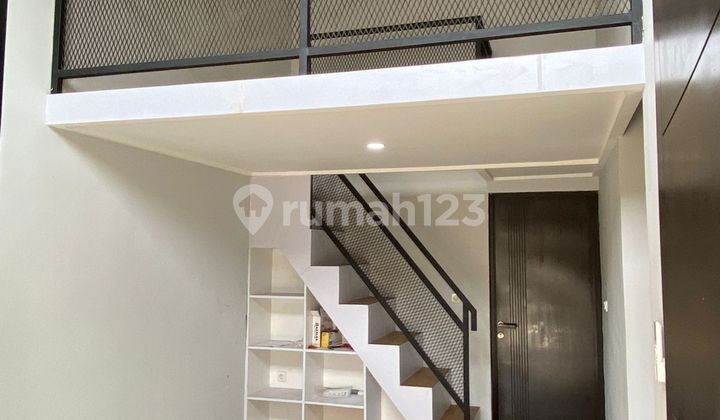 Well-Maintained House 4 Minutes to RSIA Citra Insani, 78m² Land Area, North-Facing, J31979 2