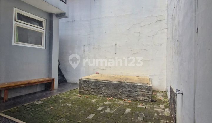 Rumah Carport Luas 15 Menit ke Living World Kota Wisata Bisa KPR J34697 2