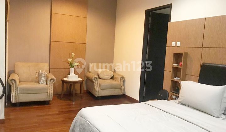 Spacious Land House 10 Minutes to Cilandak Town Square Assisted by Mortgage J38555 Spacious Land House 10 Minutes to Cilandak Town Square Assisted by Mortgage J38555