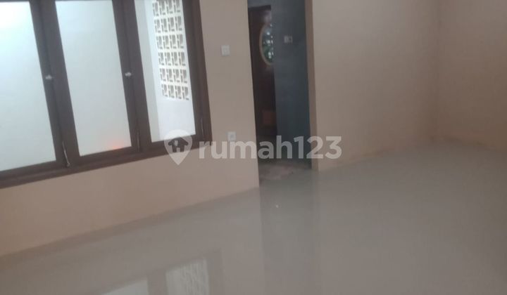Rumah SHM Siap Huni 11 Menit ke Gerbang Toll Narogong Hadap Timur J39089 2
