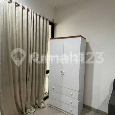 Disewakan Rumah UK 4,5x10 Furnished Pantai Indah Kapuk 2, Jakarta Utara 2
