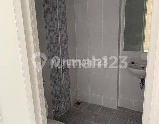 Apartment 2 BR Unfurnished Tokyo Riverside PIK 2 Bagus 2
