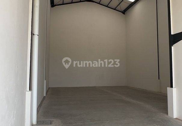 Gudang 3 Lantai di Benda, Tangerang Baru  1