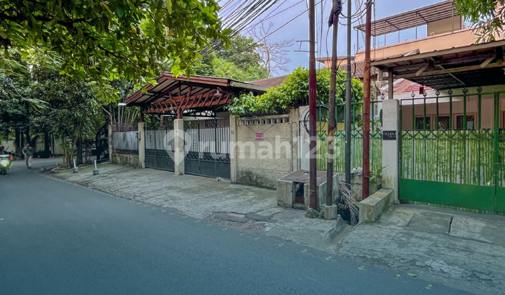 Rumah Lama Hitung Tanah, Prime Lokasi Near Senopati, Posisi Hook