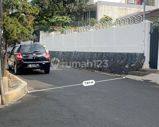 Rumah Bagus di Saidi Cipete Siap Huni Dengan Kolam Renang Dan Tanah Luas 2