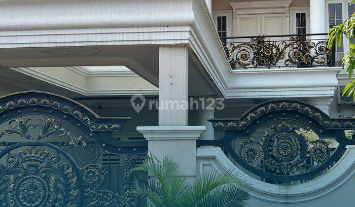 Rumah Cantik Terawat Sudah Direnovasi Harga di Bawah 8 M 1