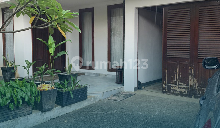 Kemang Dalam Komplek Lokasi Strategis Dan Tidak Banjir Bangunan Satu Lantai