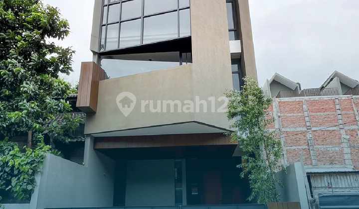FOR SALE BRAND NEW HOUSE KEMANG, ROW JALAN LEBAR, LINGKUNGAN TENANG, DALAM KOMPLEK