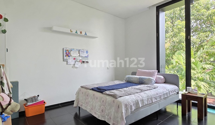 RUMAH BAGUS SEMI FURNISHED DALAM TOWNHOUSE LEBAK BULUS 2