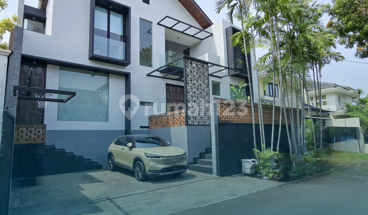 RUMAH BAGUS SEMI FURNISHED DALAM TOWNHOUSE LEBAK BULUS RUMAH BAGUS SEMI FURNISHED DALAM TOWNHOUSE LEBAK BULUS