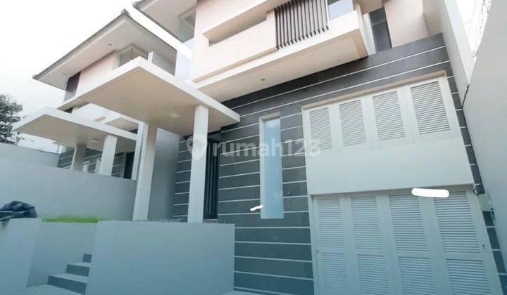 Rumah Modern Minimalis Lokasi Strategis Bebas Banjir 1