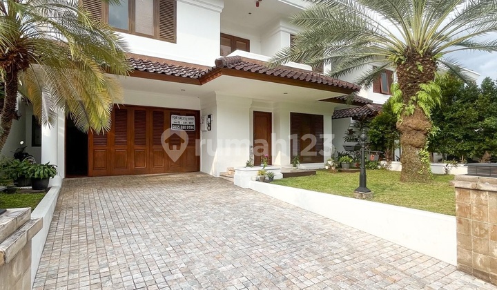 RUMAH KLASIK DALAM TOWNHOUSE PEJATEN 2