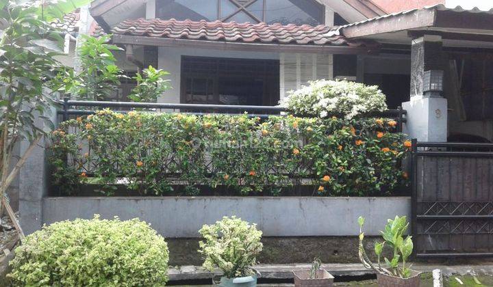 Rumah cantik siap huni lokasi strategis di taman yasmin 1