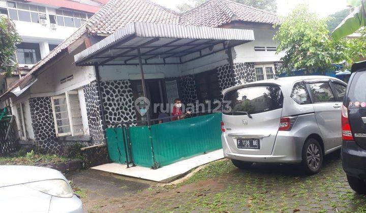 RUMAH ANTIK SELANGKAH KE ALUN-ALUN, STASIUN DAN  BALAIKOTA  BOGOR 1