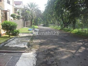 RUMAH BESAR NYAMAN VIEW DANAU DI TAMAN YASMIN 2