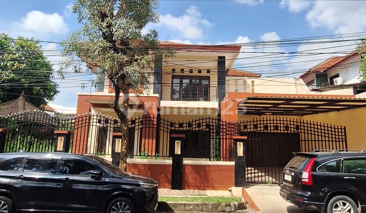 Rumah Mewah 2 Lantai Akses Toll Bukit Cimanggu Bisa Untuk Kantor Dan Rumah Huni Rumah Mewah 2 Lantai Akses Toll Bukit Cimanggu Bisa Untuk Kantor Dan Rumah Huni