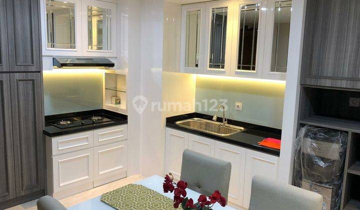 Disewakan Apartemen one  east Luxury Furnished surabaya timur 1