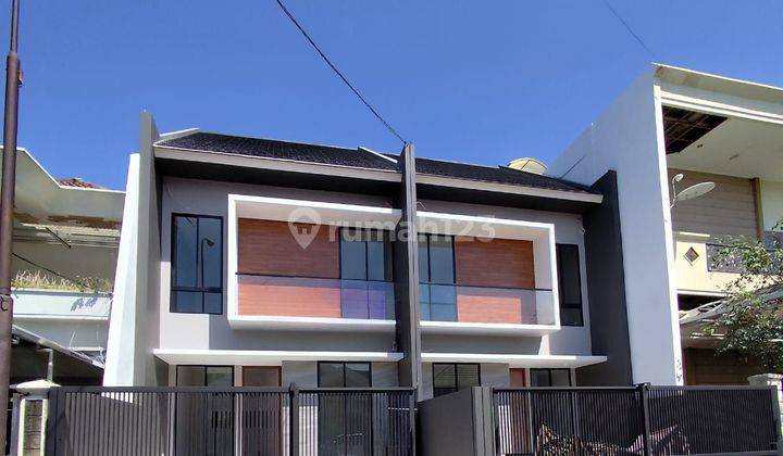 Dijual Rumah Baru Manyar Kertoadi Dekat Klampis 1