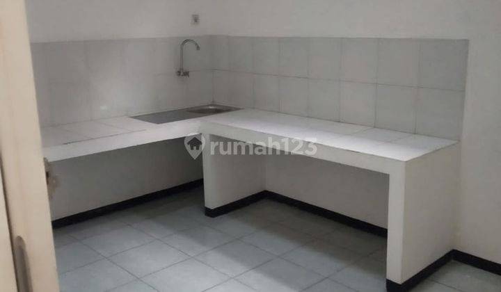 Dijual Ruko Raya Kedung Cowek Dekat Pantai Mentari 2