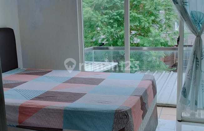 Jual Rumah 2 Lantai di Residence One (Sanny) Jual Rumah 2 Lantai di Residence One (Sanny)