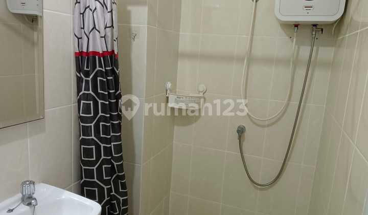 Dijual Unit Studio, Tower Avery, Furnished,Lantai Tinggi, Tinggal Bawa Koper (Sanny) 2