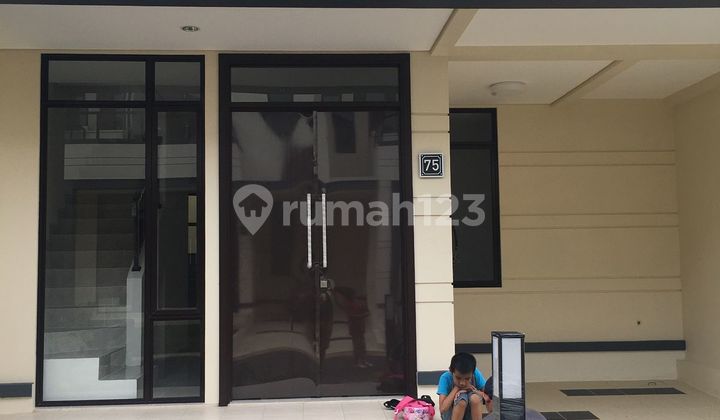 For Rent: 2-Story House in Swancity, Cikupa For Rent: 2-Story House in Swancity, Cikupa