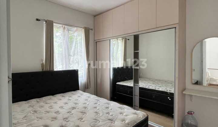 Disewakan Rumah Semifurnished Di Hylands, Greenwich , Min 2thn