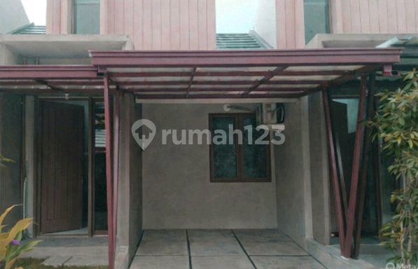 Dijual Rumah Bonus Ac, Canopy Depan di Springhill Yumme Lagoon Dijual Rumah Bonus Ac, Canopy Depan di Springhill Yumme Lagoon
